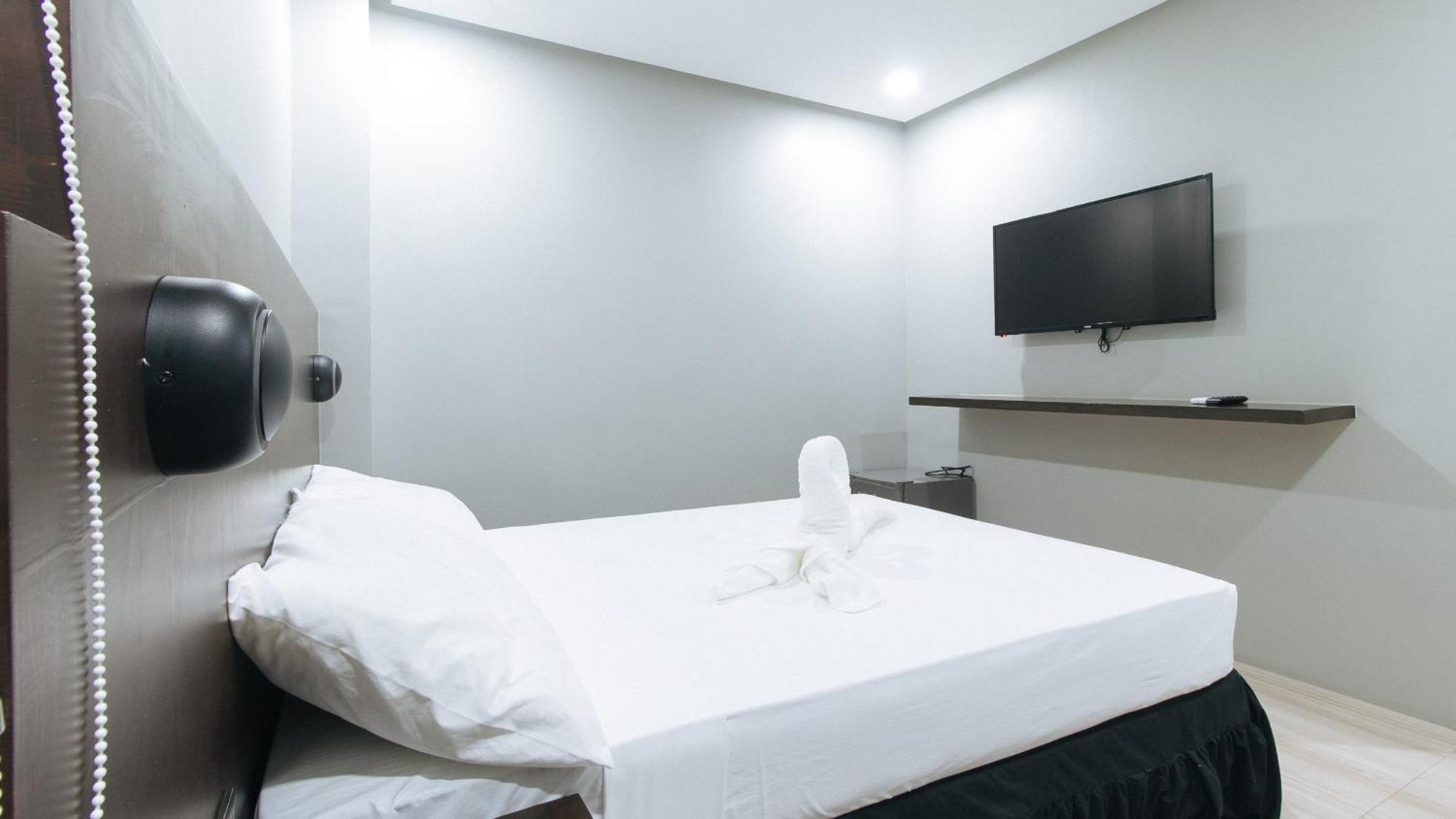 Sunny Day Residences อันติโปโล ภายนอก รูปภาพ
