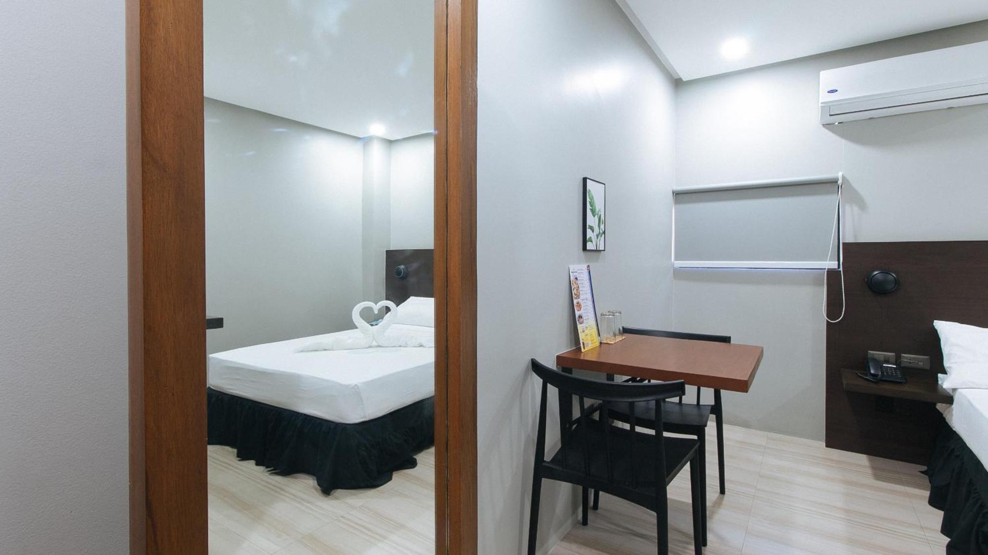 Sunny Day Residences อันติโปโล ภายนอก รูปภาพ